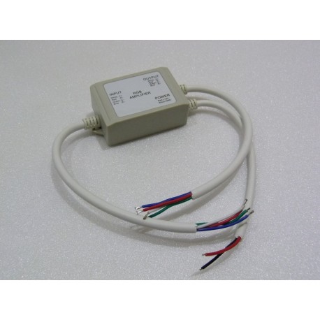 RGB zosilovač 3x4A 12V (12A) IP65 AM12A-4