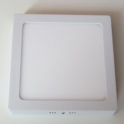 Prisadený štvorcový LED panel 18W 1480Lm Teplá biela farba svetla