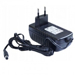 LED napájací zdroj zástrčkový 24V 24W MW-EB2424