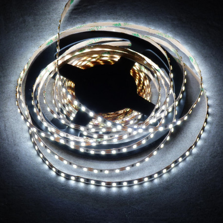 Flexibilný LED pásLS 120LED SMD2835 9,6W 940Lm Cold White 12V CRI90 5mm Led4chip