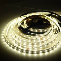 Flexibilný LED pás 60LED/m SMD2835 12W/m 1180Lm Denná biela farba svetla 4300K 10mm šírka DPS DC24V